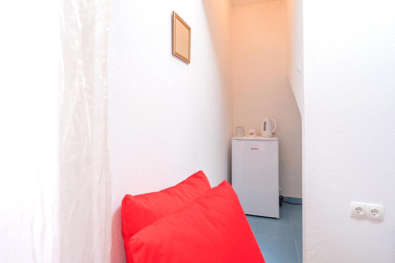 Harbourside Guesthouse Mandina - Zf Hvar フヴァル エクステリア 写真